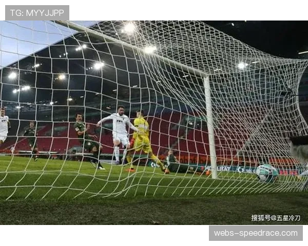 奥格斯堡开场猛攻，两分钟打入两球